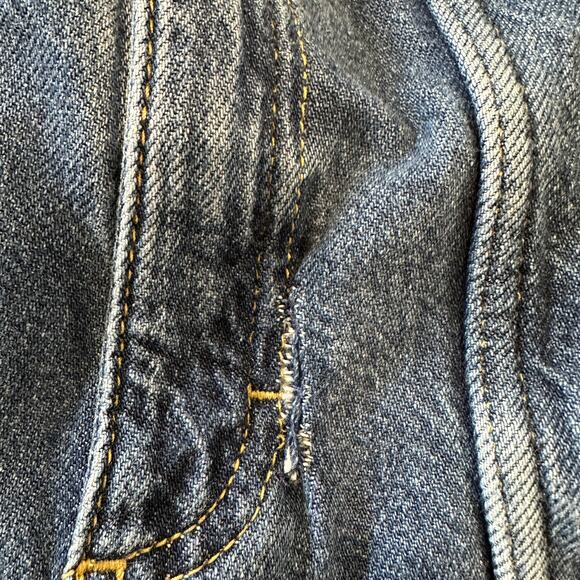 Lee Wide Leg Cargo Jeans Denim SIZE 28 Medium Wash Slouchy Long Carpenter $118 - Picture 13 of 13